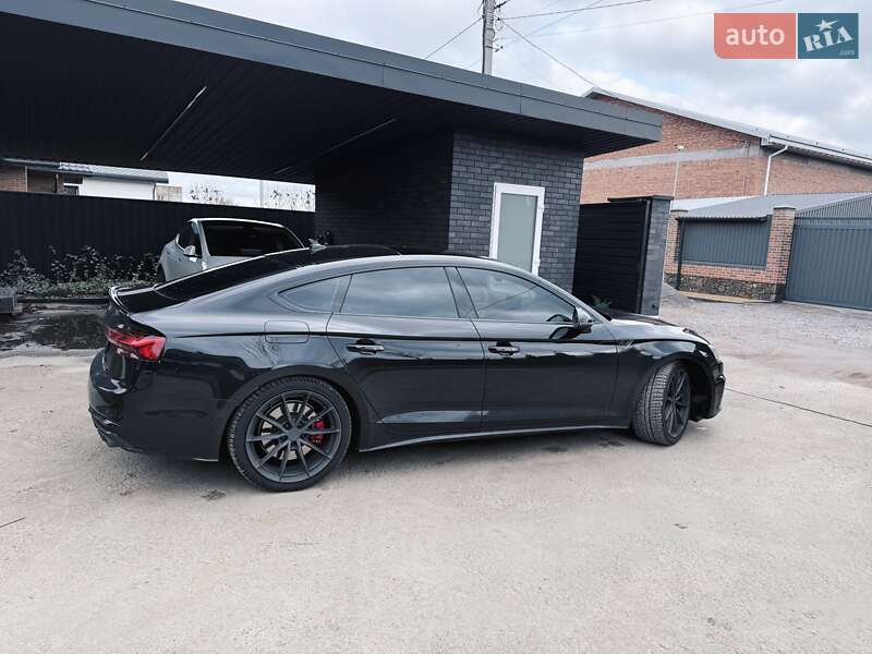 Купе Audi S5 2022 в Виннице