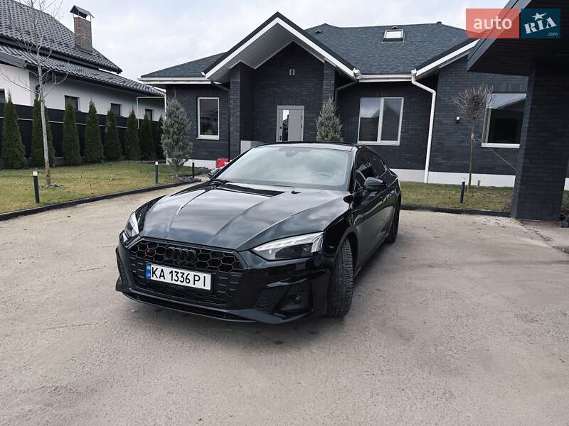 Купе Audi S5 2022 в Виннице