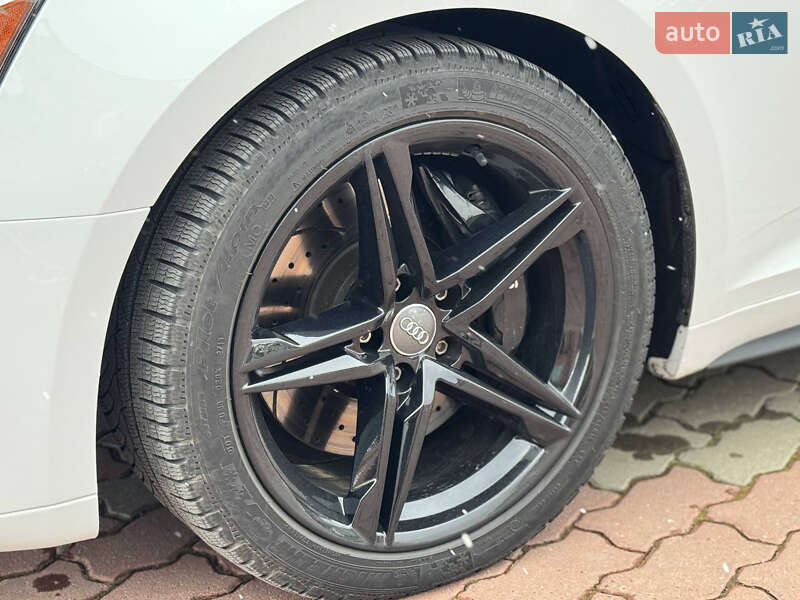 Купе Audi S5 2018 в Черновцах