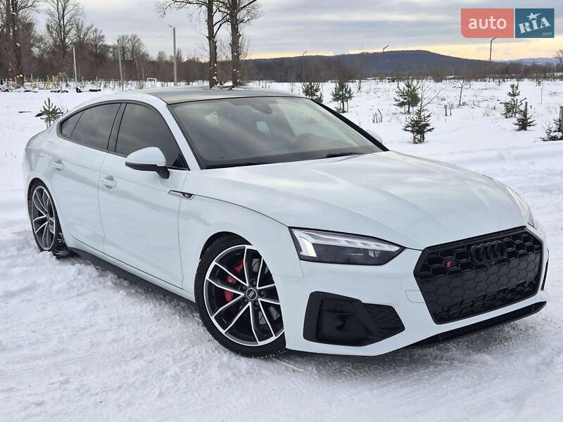 Купе Audi S5 2019 в Коломые