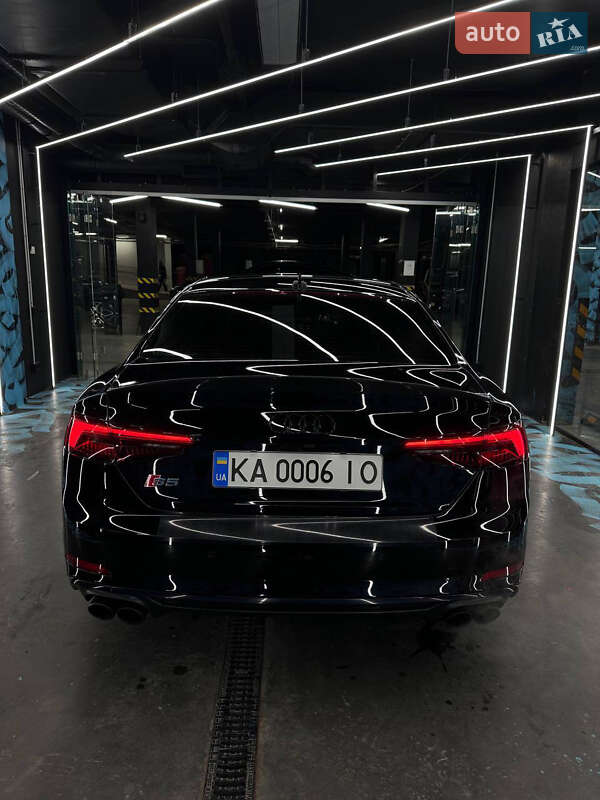 Купе Audi S5 2019 в Киеве