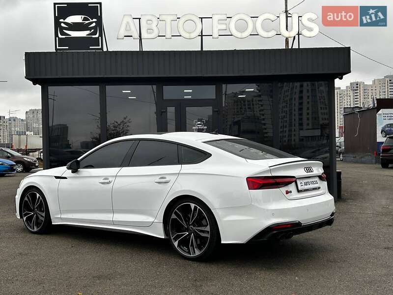 Лифтбек Audi S5 2024 в Киеве