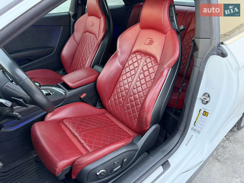 Купе Audi S5 2018 в Львові
