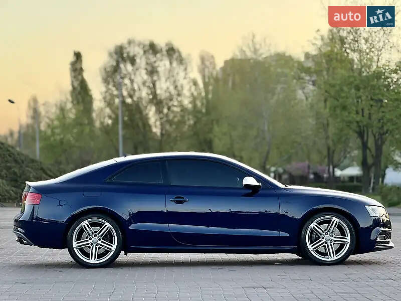 Купе Audi S5 2012 в Киеве фото 16 Купе Audi S5 2012 в Киеве