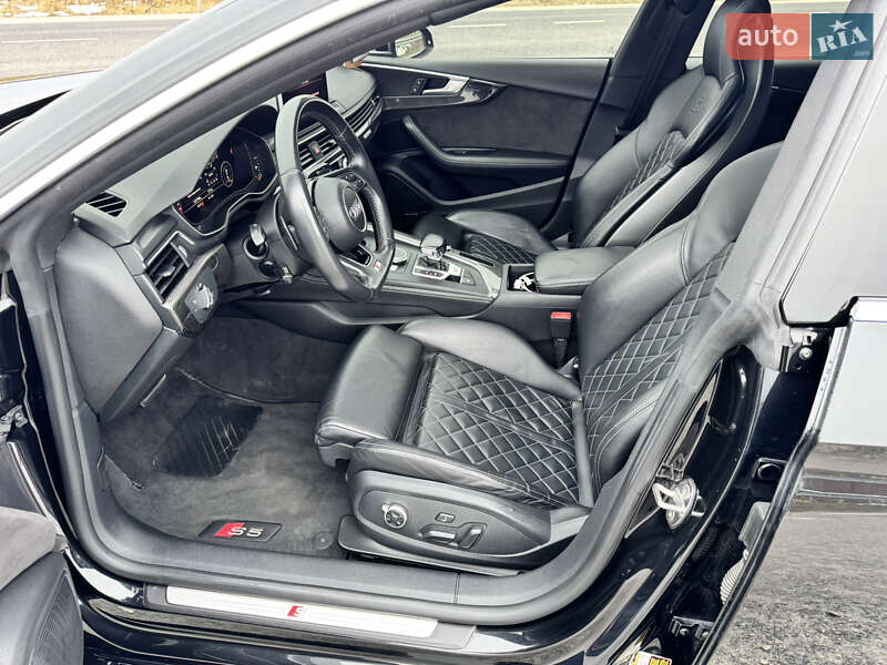 Купе Audi S5 2018 в Львові
