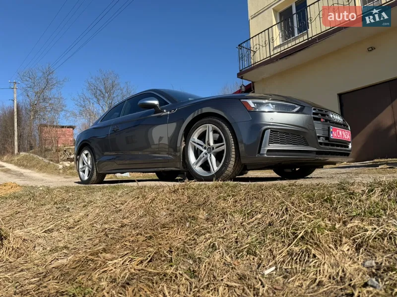 Audi S5