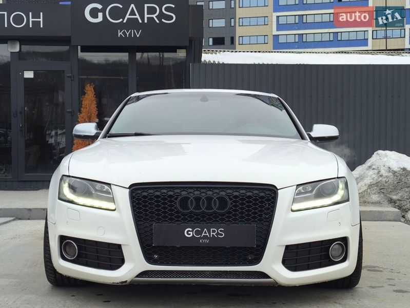 Купе Audi S5 2010 в Києві