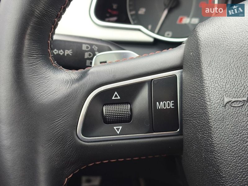 Купе Audi S5 2010 в Києві