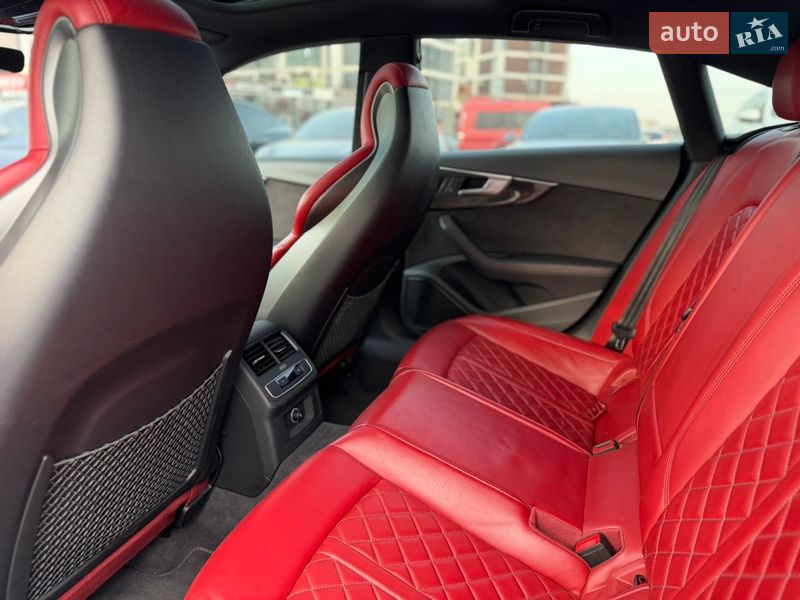 Купе Audi S5 2019 в Львове