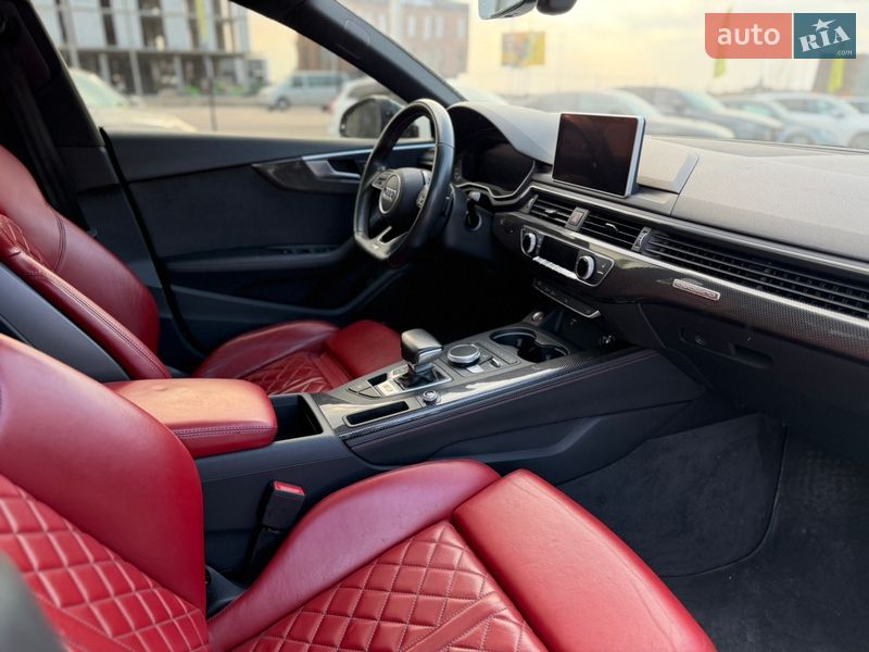 Купе Audi S5 2019 в Львове
