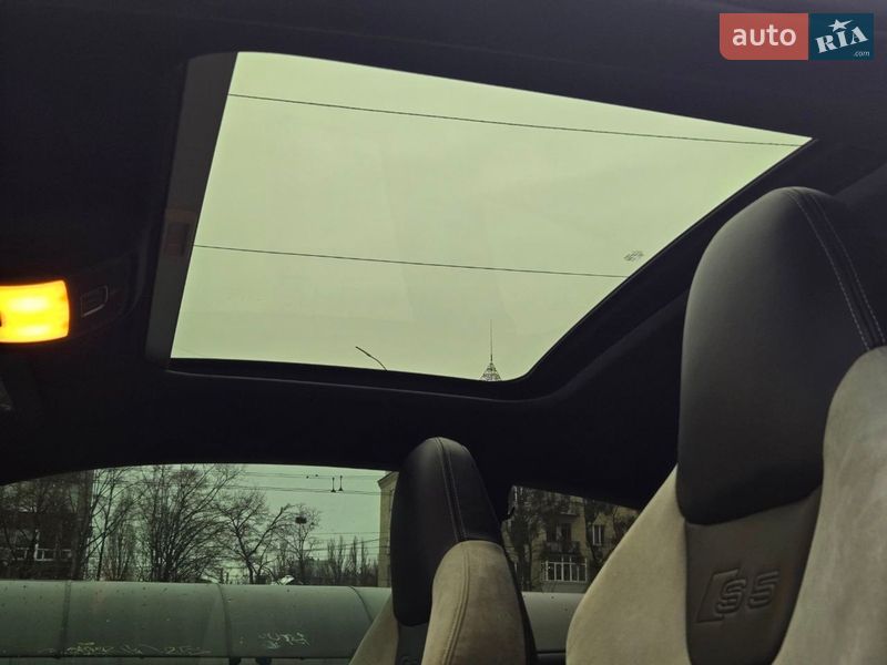 Купе Audi S5 2015 в Киеве