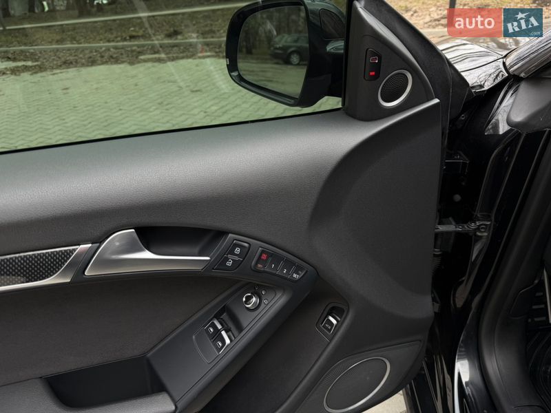 Купе Audi S5 2013 в Тернополі