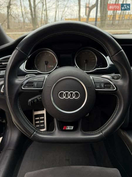Купе Audi S5 2013 в Тернополі