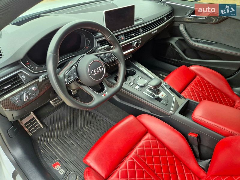 Купе Audi S5 2019 в Коломые