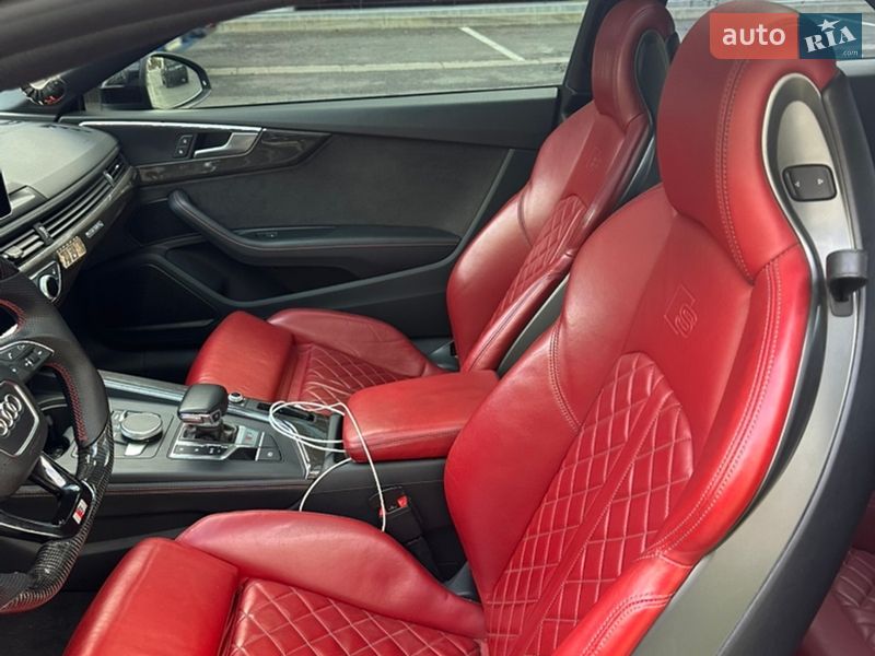 Купе Audi S5 2017 в Львове