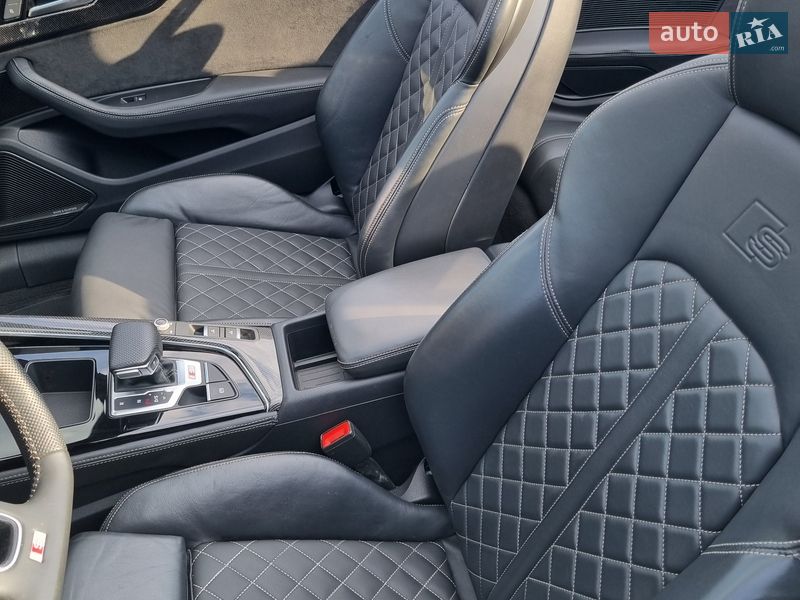 Кабриолет Audi S5 2019 в Ровно