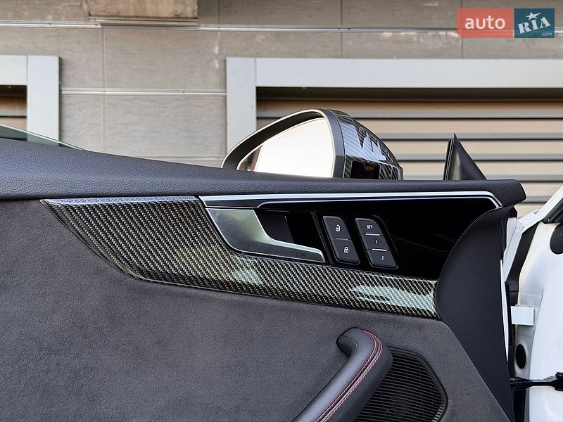 Купе Audi S5 2023 в Киеве