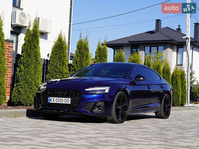 Купе Audi S5 2020 в Киеве