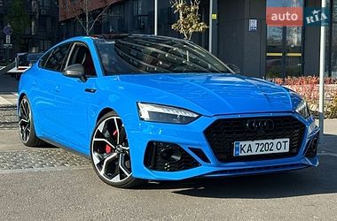 Купе Audi S5 2018 в Киеве