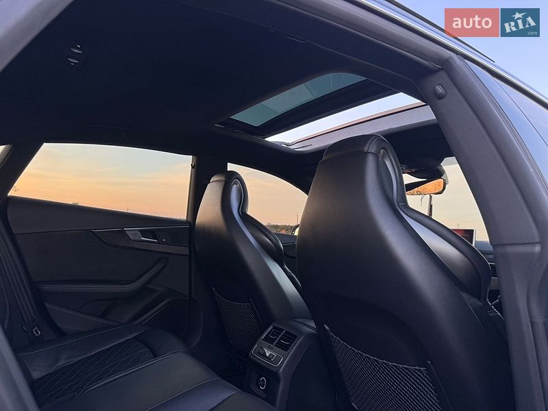 Купе Audi S5 2018 в Львове