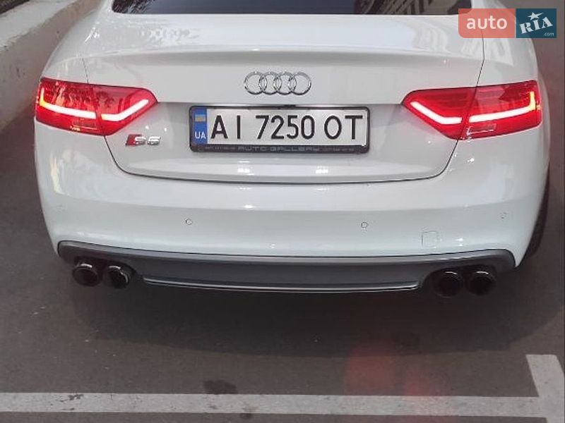 Купе Audi S5 2015 в Києві