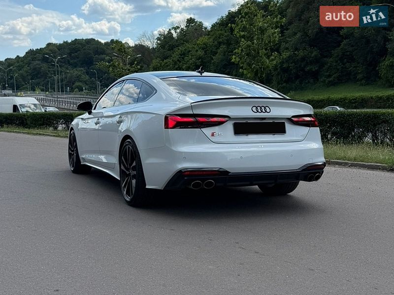 Ліфтбек Audi S5 2024 в Києві фото 11 Ліфтбек Audi S5 2024 в Києві