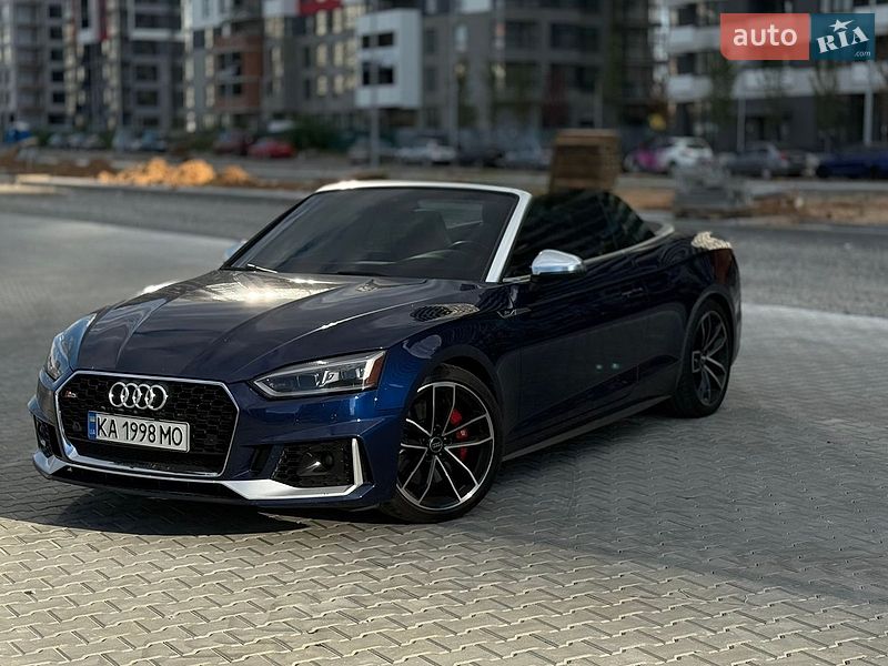 Кабриолет Audi S5 2017 в Киеве