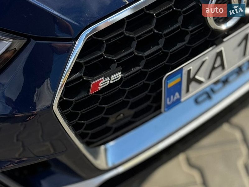 Кабриолет Audi S5 2017 в Киеве