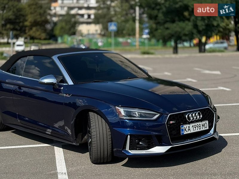 Кабриолет Audi S5 2017 в Киеве