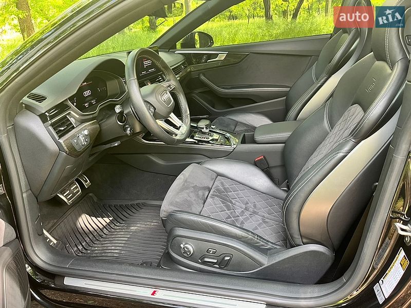 Купе Audi S5 2022 в Павлограде