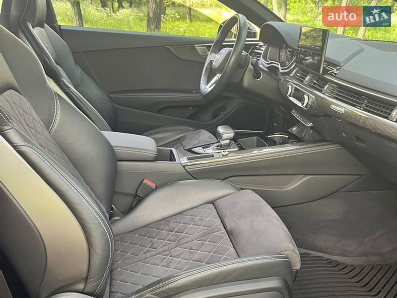 Купе Audi S5 2022 в Павлограде