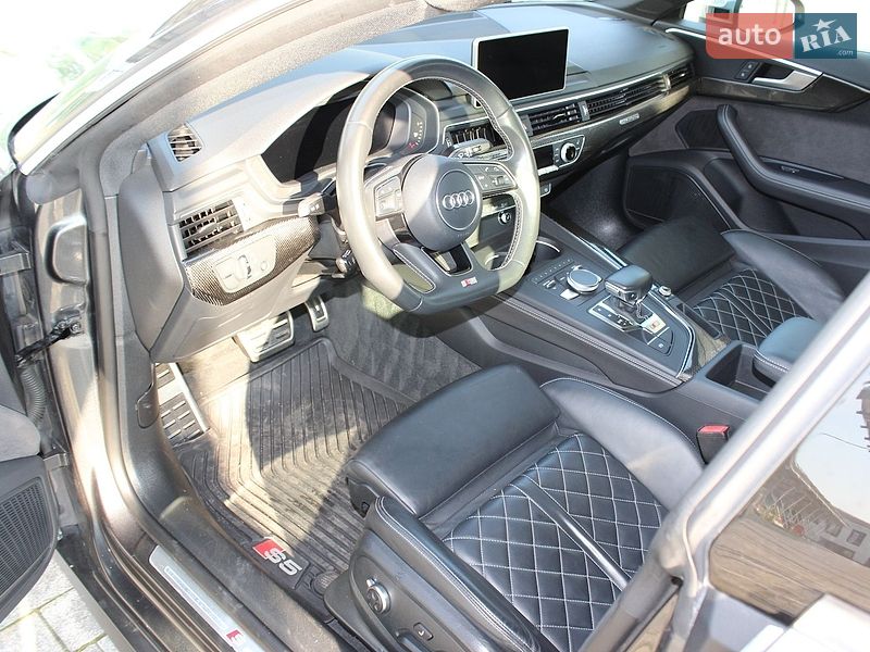 Купе Audi S5 2017 в Львові