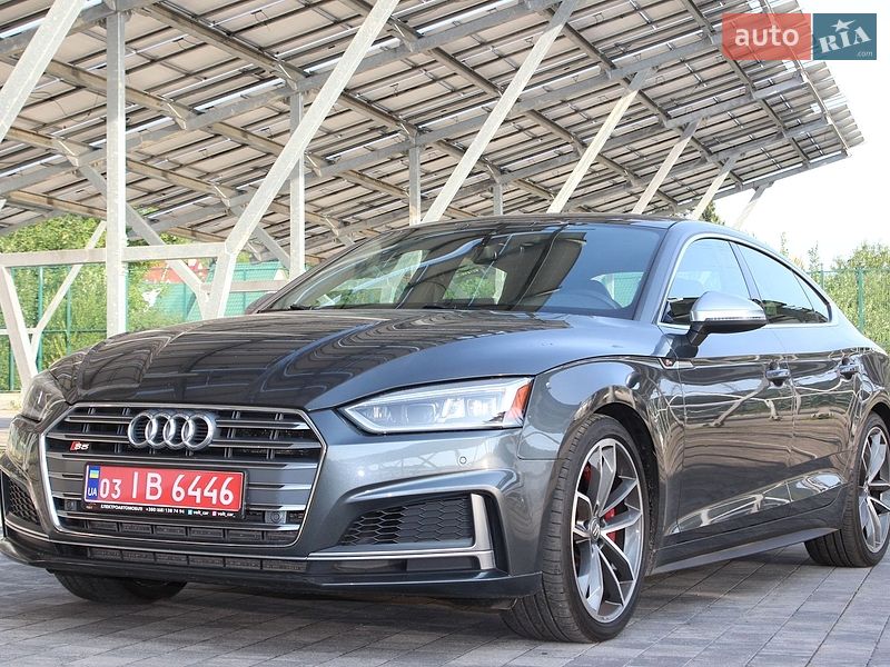 Купе Audi S5 2017 в Львові