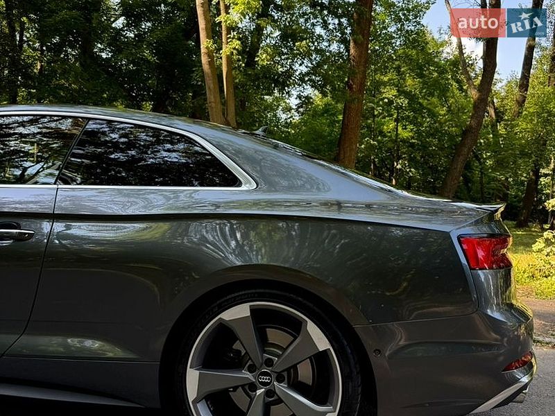 Купе Audi S5 2016 в Чернівцях
