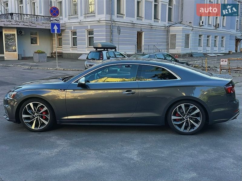 Купе Audi S5 2017 в Киеве
