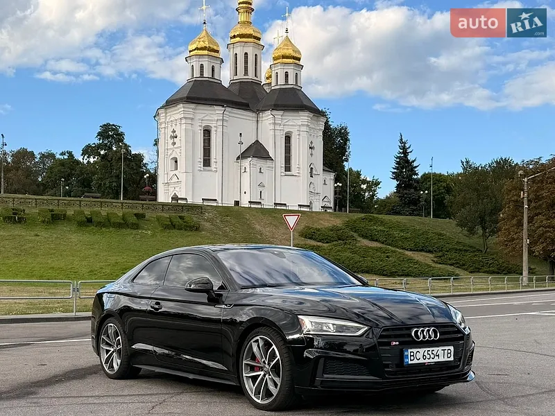 Audi S5