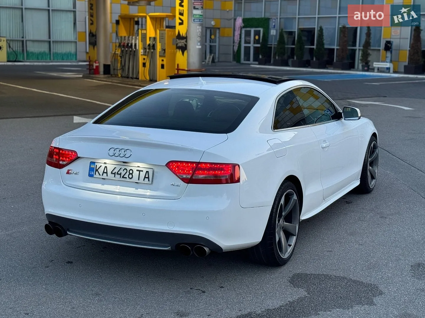 2010 Audi S5 - мініатюра 6
