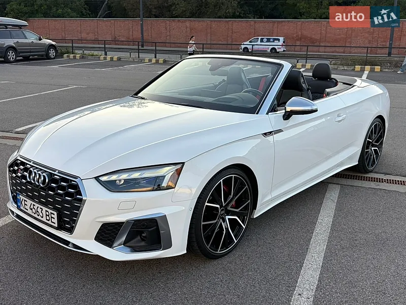 Audi S5