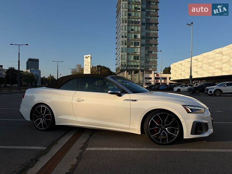 Кабріолет Audi S5 2021 в Києві