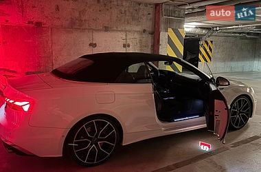 Кабріолет Audi S5 2021 в Києві
