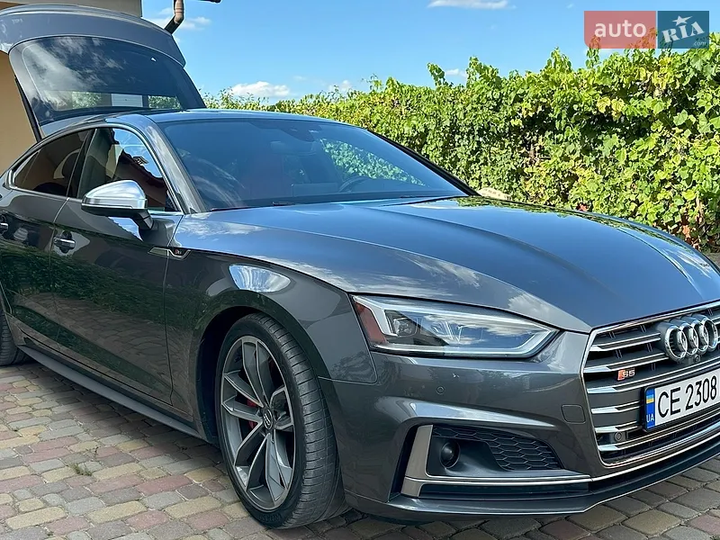 Audi S5