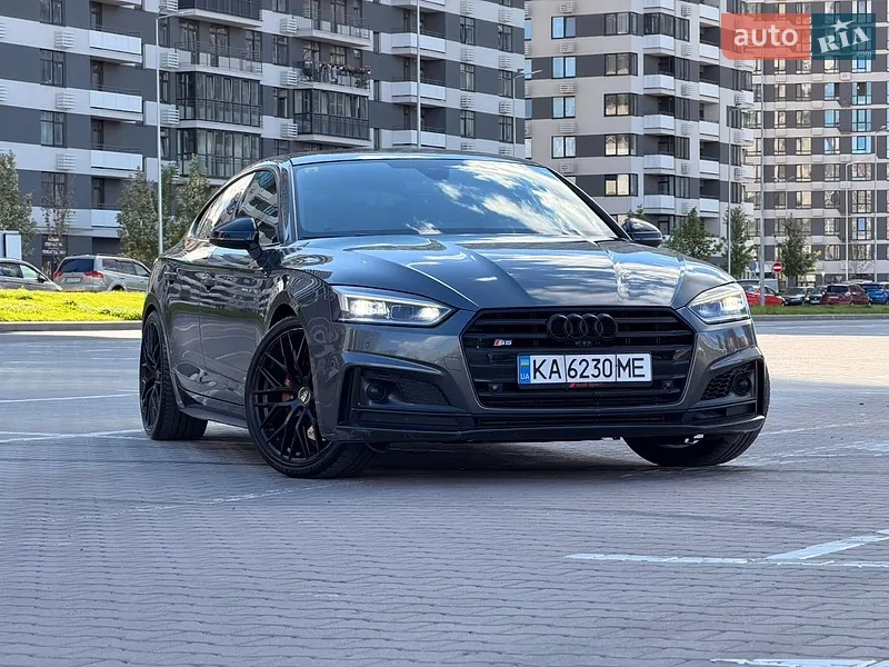 Audi S5