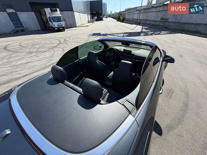 Кабріолет Audi S5 2019 в Києві фото 10 Кабріолет Audi S5 2019 в Києві