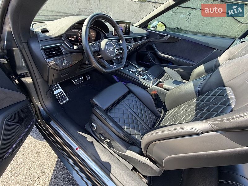 Кабріолет Audi S5 2019 в Києві фото 19 Кабріолет Audi S5 2019 в Києві