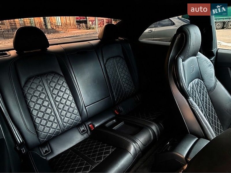 Купе Audi S5 2020 в Киеве