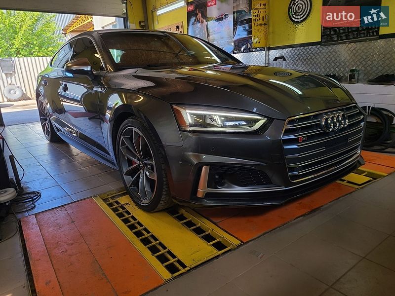 Купе Audi S5 2018 в Мерефа