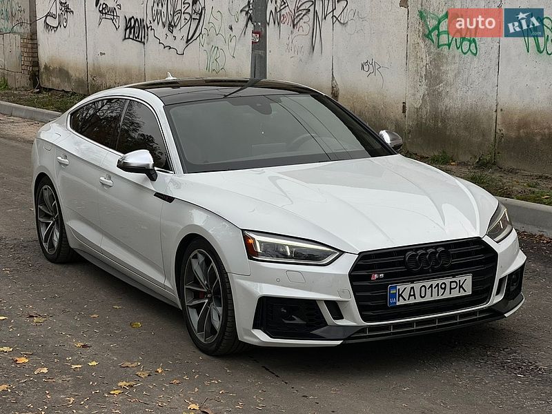 Купе Audi S5 2017 в Киеве фото 9 Купе Audi S5 2017 в Киеве