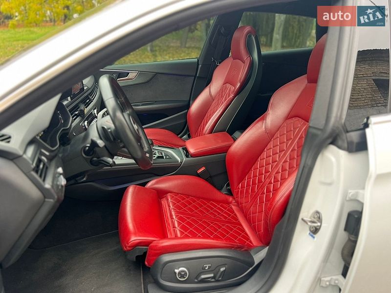 Купе Audi S5 2017 в Киеве фото 26 Купе Audi S5 2017 в Киеве