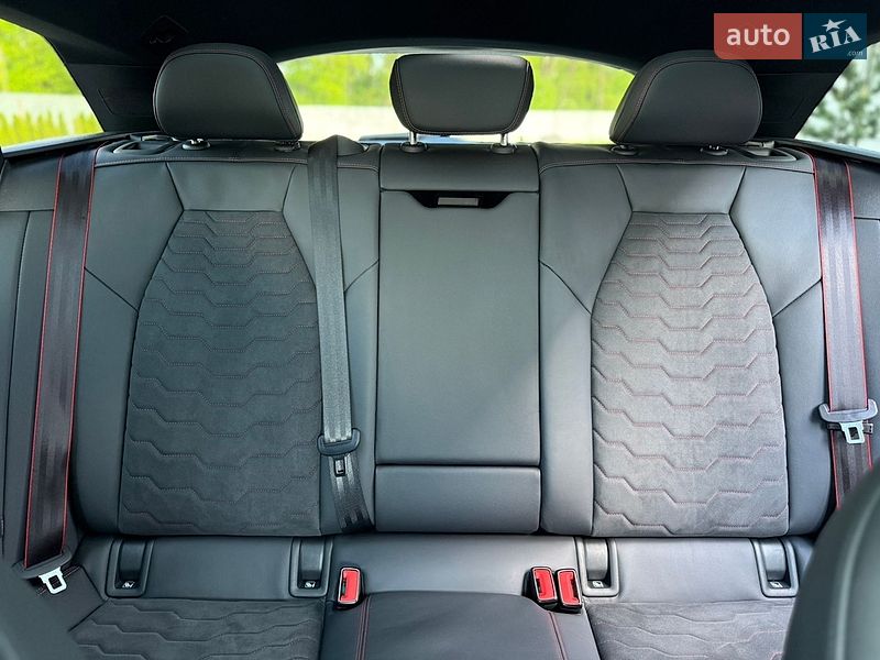 Универсал Audi S6 e-tron 2025 в Луцке