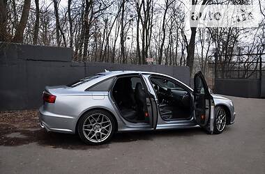 Седан Audi S6 2014 в Киеве